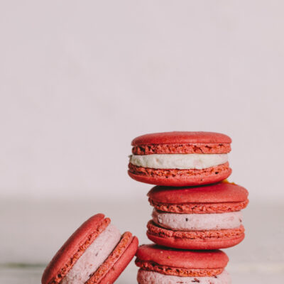 Raspberries & Cream Macaron 20pk